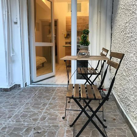 Two Houses Petralona Athens Luaran gambar